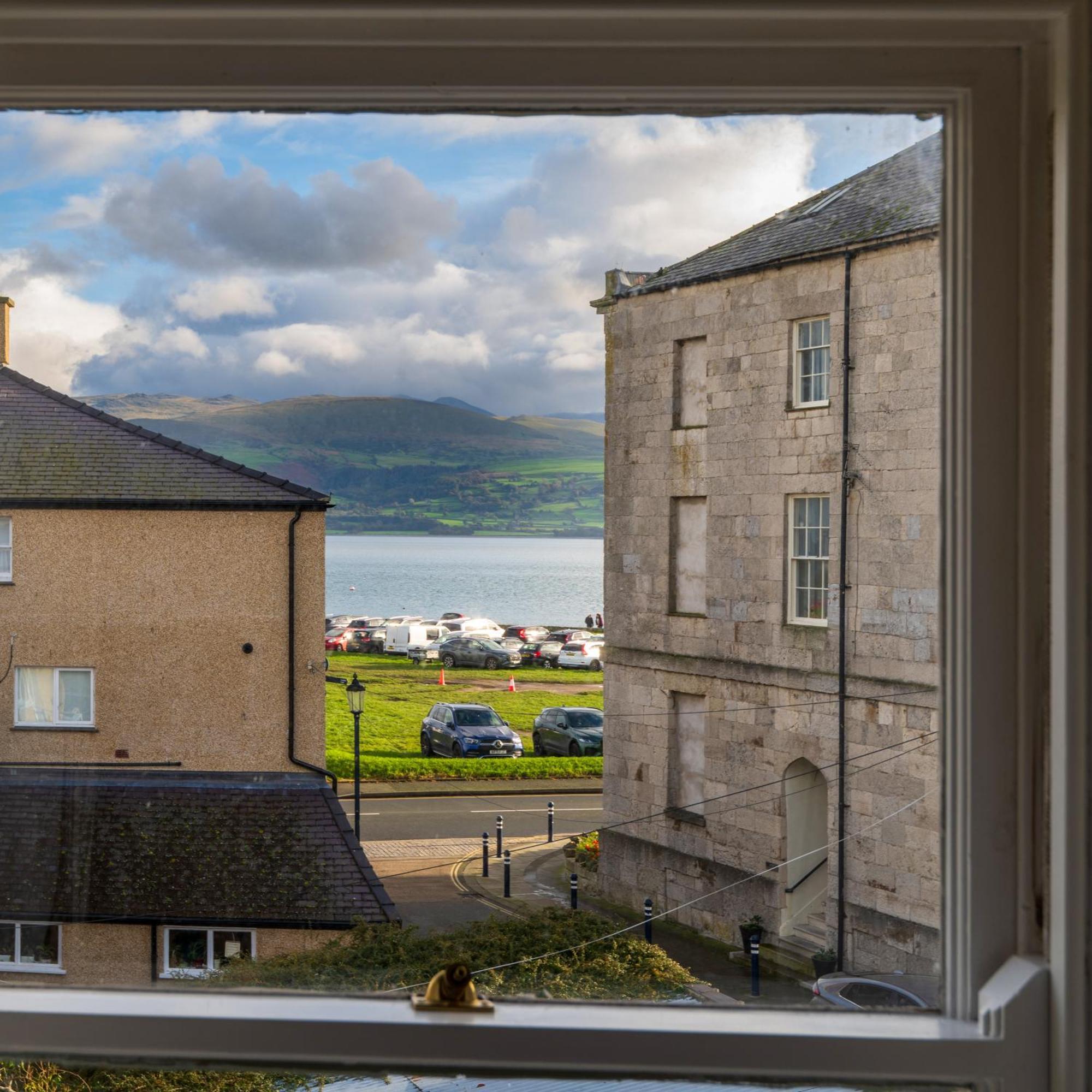 Castle Court Hotel Beaumaris Buitenkant foto