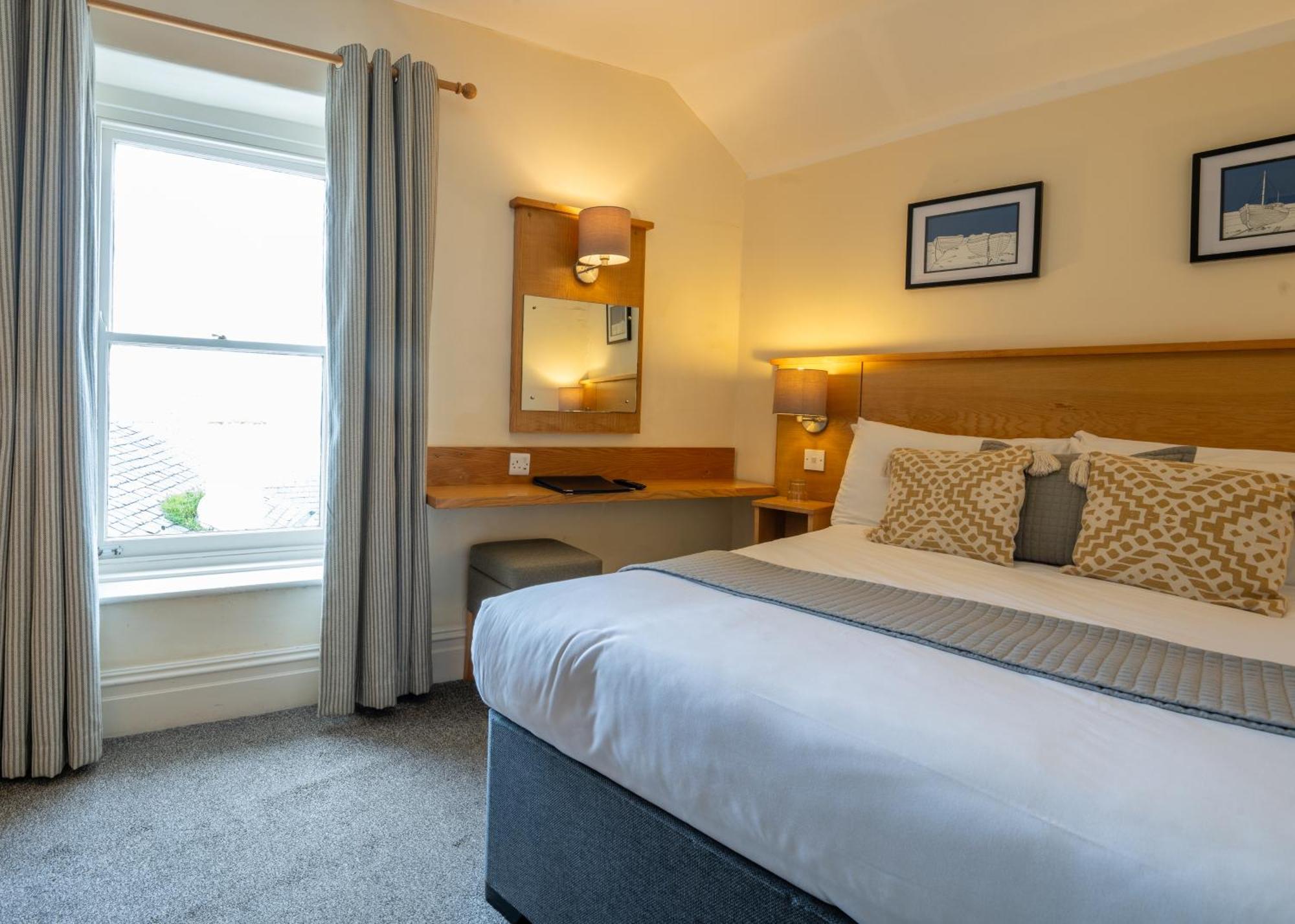 Castle Court Hotel Beaumaris Buitenkant foto