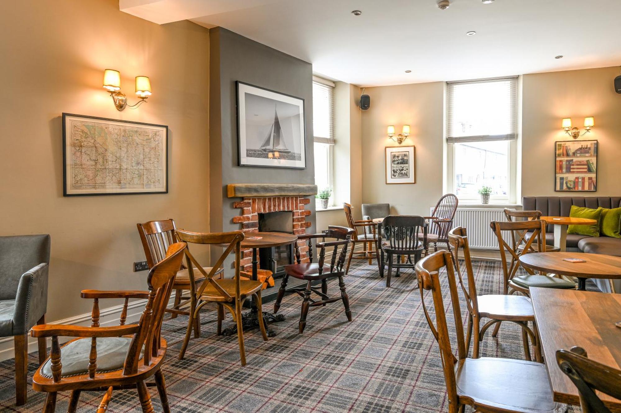 Castle Court Hotel Beaumaris Buitenkant foto